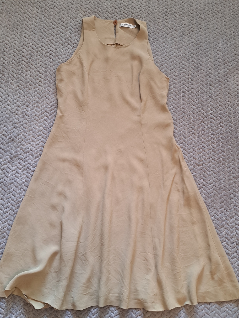 Giorgio Armani Sleeveless Cream Midi Dress